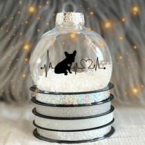 Francia Bulldog kutyás műanyag karácsonyfadísz műhavas dekorral
